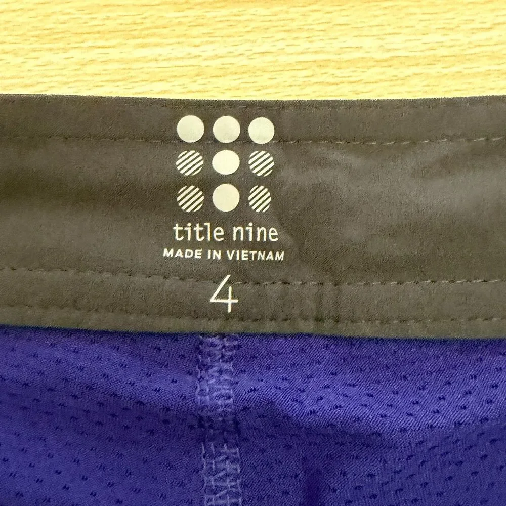 Title Nine Rogue Skort Gray Hiking Athletic Gorpcore Pickleball Outdoors Size 4
